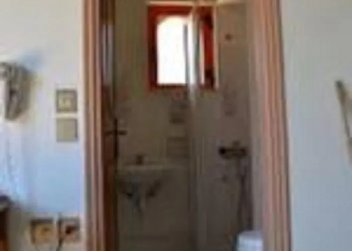 מלון דירות Sofia 4*