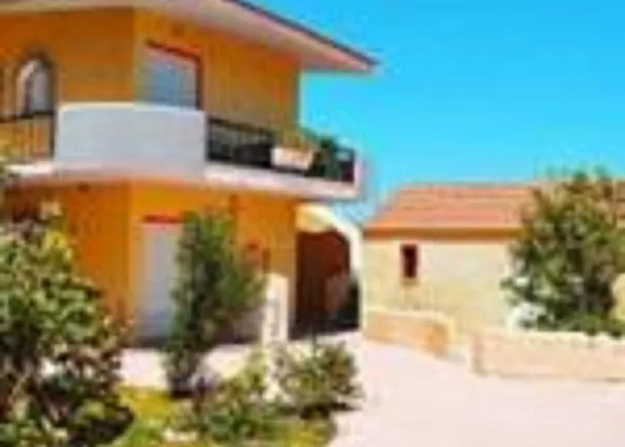 Sofia מלון דירות