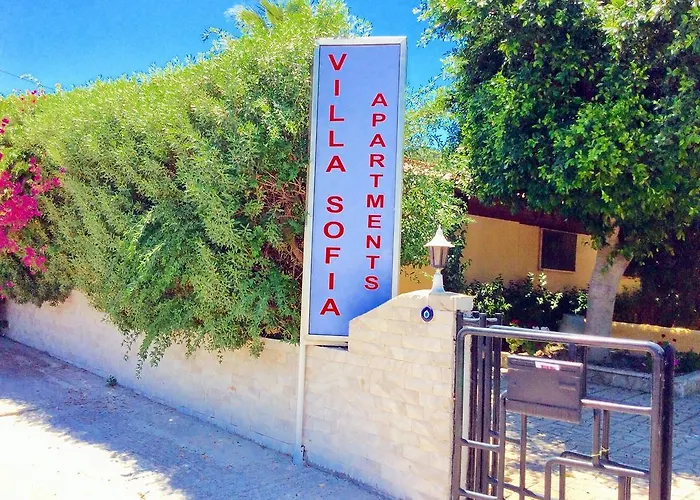 Sofia יאליסוס